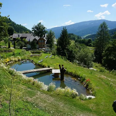 Vitalhof Am Kreischberg By Alps